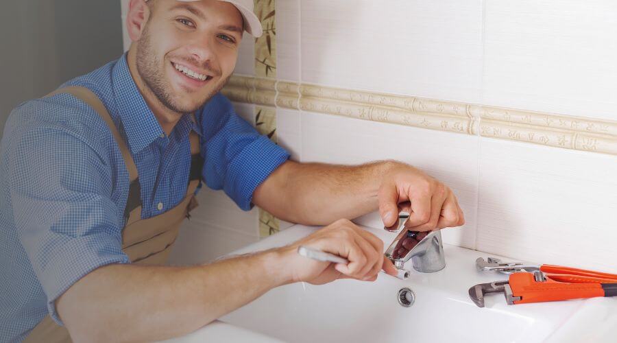 Faucet cartridge replacement in Bynum, MT